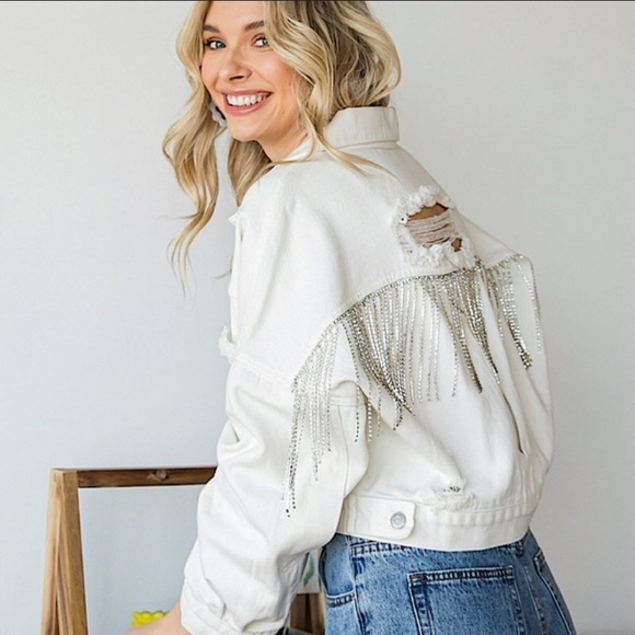 veveret Jackets & Coats 2 Veveret White Denim Jacket Rhinestone